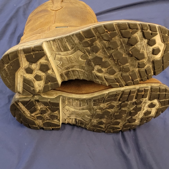 Ariat Waterproof 400 gram Insulation - Picture 5 of 5